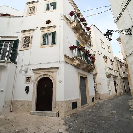 Casa Vacanza La Rosa Martina Franca Exterior photo